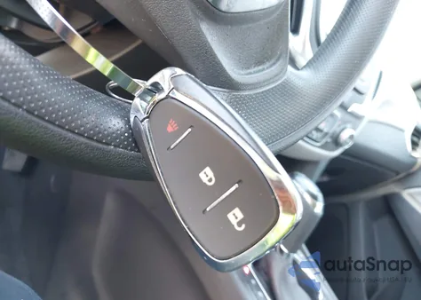 2021 Chevrolet Equinox Fwd Ls z USA, uszkodzony, nr VIN 3GNAXHEV4MS143011